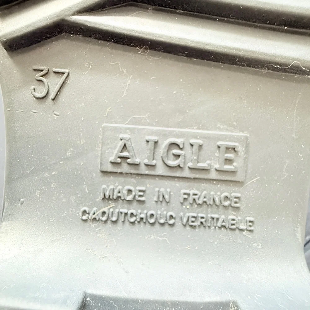 Aigle Black and Green Winter Rain Boots - Picture 5 of 5